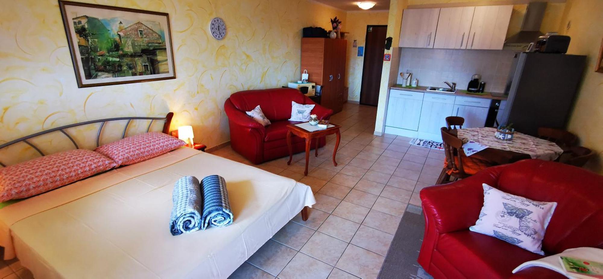 Studio Apartment Lela Ližnjan Kültér fotó